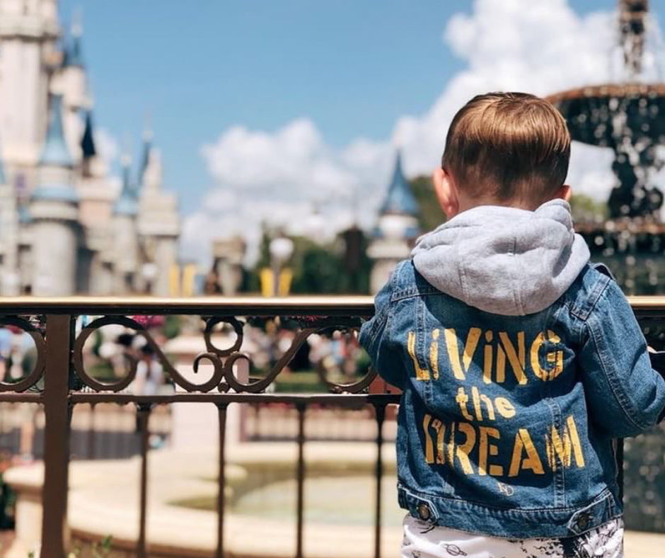 disney castle, disney world, disney shirt, outfit for disney world, disney vacation