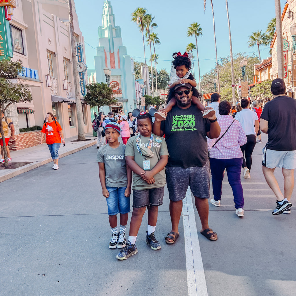 Disneyland vs. Disney World: Which Park Is Right for You?